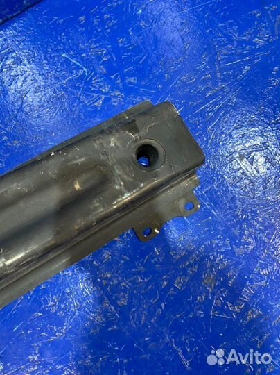 Усилитель бампера задний Skoda Octavia A7 2019