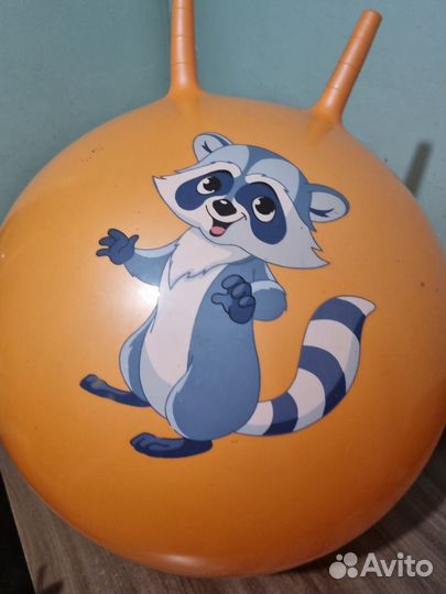 Мяч с рожками 65 см