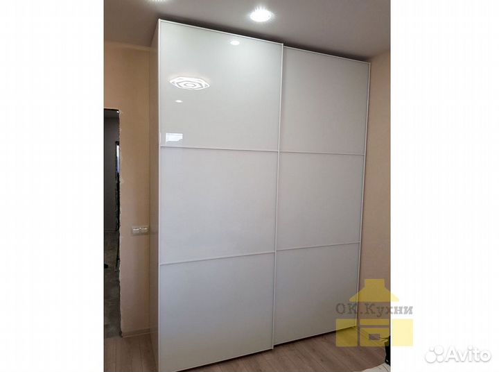 Шкаф навесной