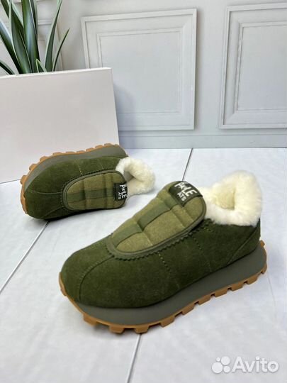 Кроссовки зимние