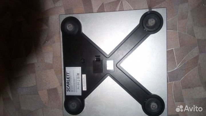 Весы напольные электронные