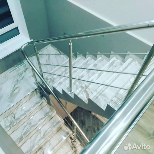 Перила на лестницу