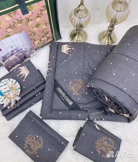 Постельное белье с одеялом Victoria secret евро