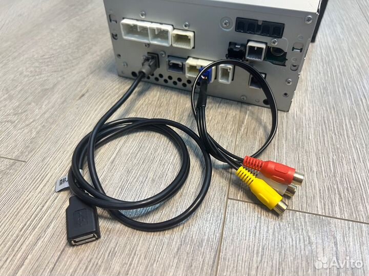 Магнитола Panasonic nsln-W62 USB/SD/hdmi/Bluetooth