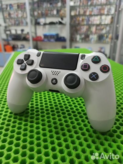 Dualshock 4 V2 белый