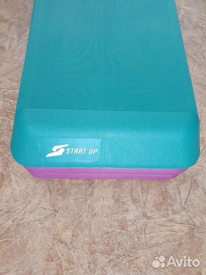 Степ-платформа