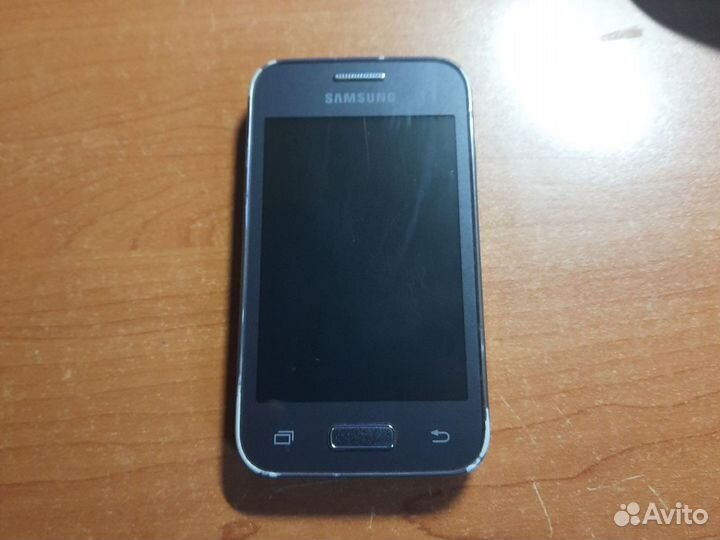 Samsung Galaxy Young 2 SM-G130H, 4 ГБ