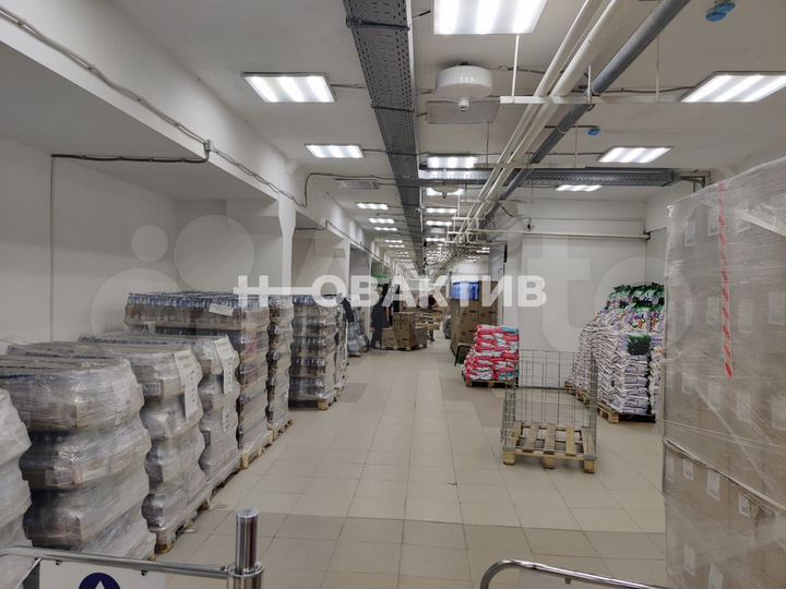 Продам помещение свободного назначения, 1100 м²