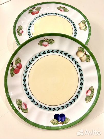 Набор тарелок в стиле villeroy&boch
