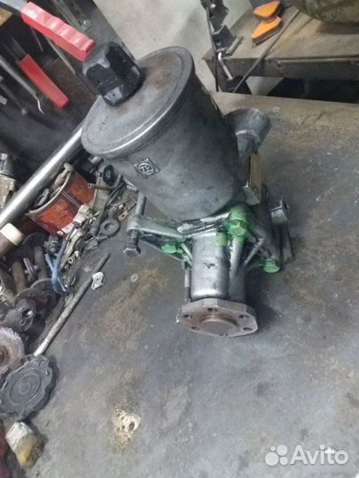 Насос гур Mercedes-Benz E-Class W124