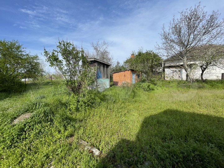 Дом 37,3 м² на участке 8,6 сот.