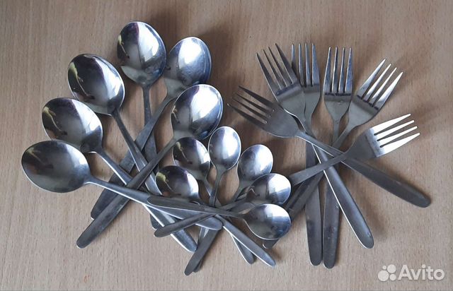 Столовые приборы 18 шт
