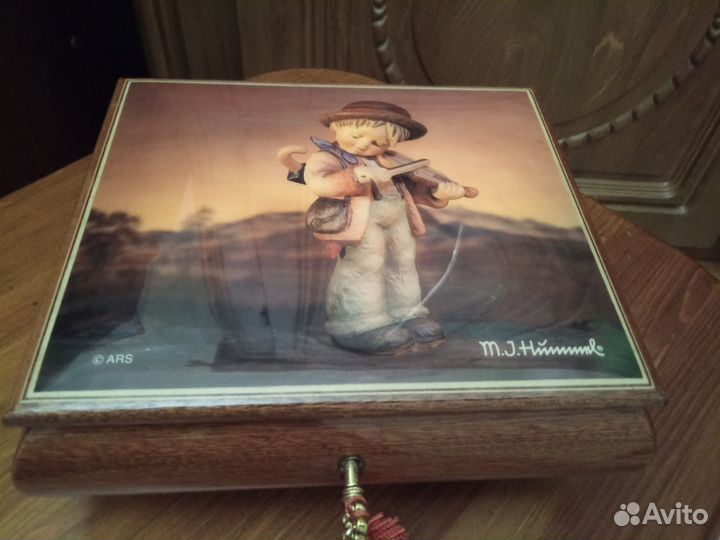 Музыкальная шкатулка Reuge Music Италия