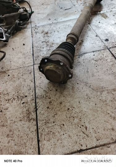 Привод колеса Фольксваген бора 2.0