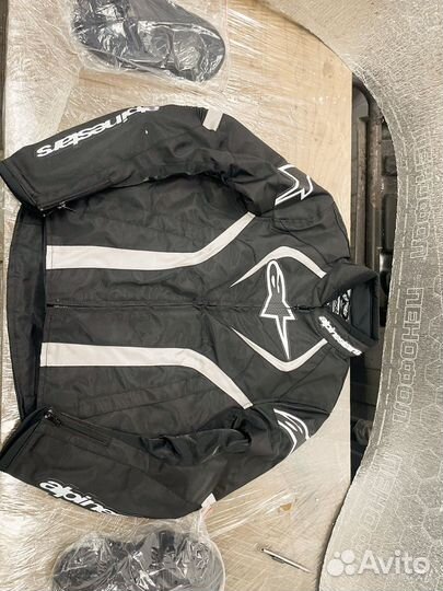 Велокуртка