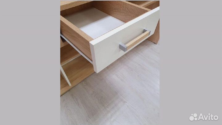 Компьютерный стол Квартет 8 белый