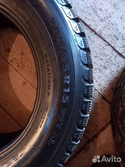 Nokian Tyres Hakkapeliitta 5 205/65 R15 99