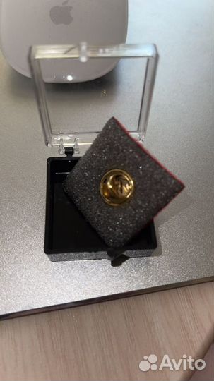 Значок Ferrari (Феррари)