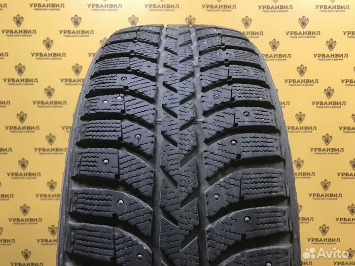 Bridgestone Ice Cruiser 7000 205/55 R16 91T