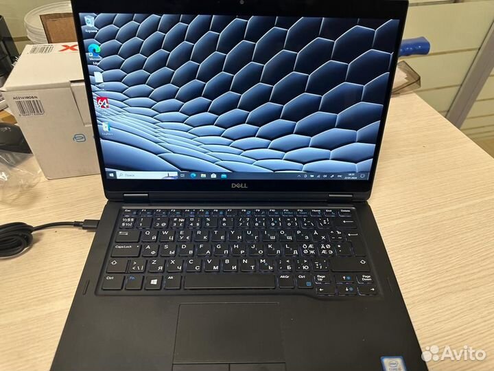 Dell 7390 i5-8350/256/8 ips, full hd