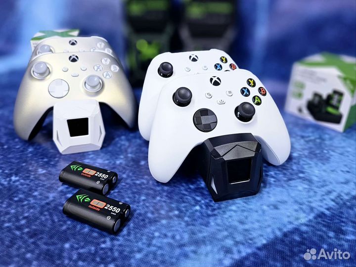 Аккумуляторы Xbox + станция Xbox