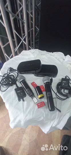 Радиомикрофон shure PG 58