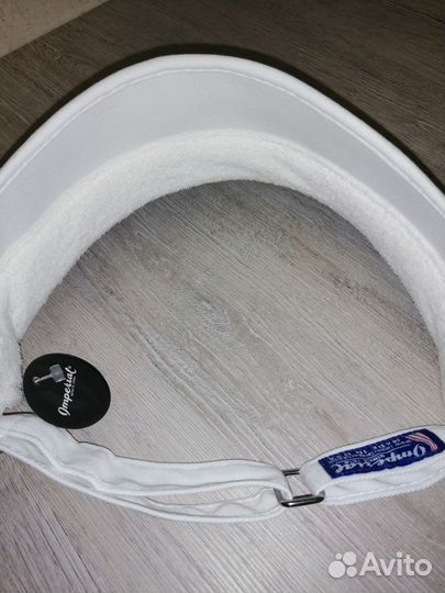 Бейсболка козырек белая