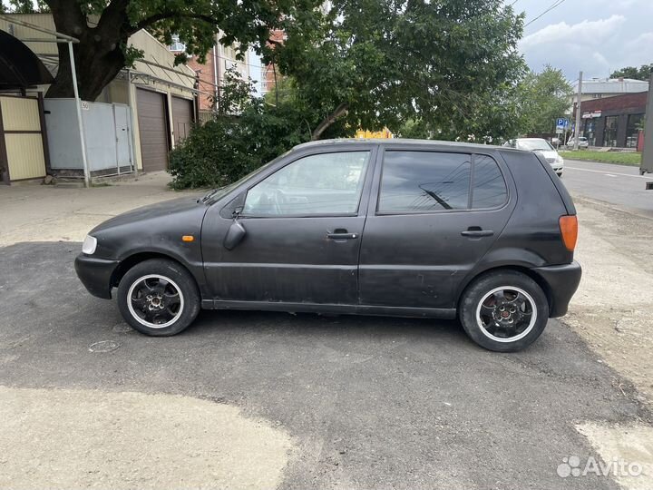 Volkswagen Polo 1.4 МТ, 1996, 222 222 км