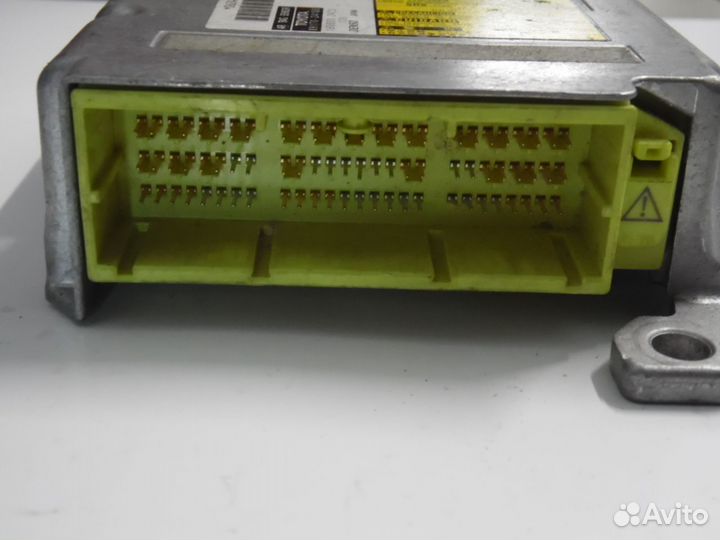 Блок управления подушками Лексус RC 350