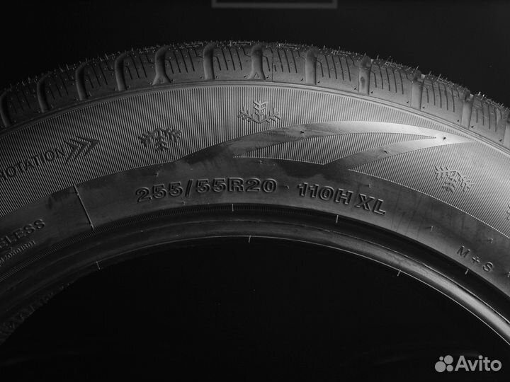 Zmax Winterhawke II 255/55 R20 104H