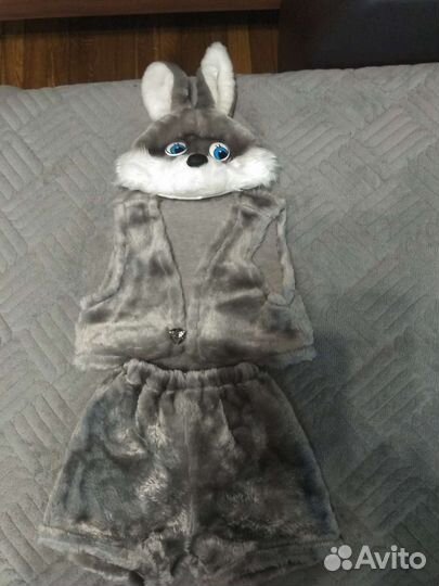 Новогодний костюм для мальчика Зайчик