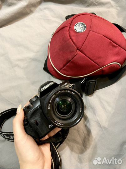 Зеркальный фотоаппарат Olympus e-410