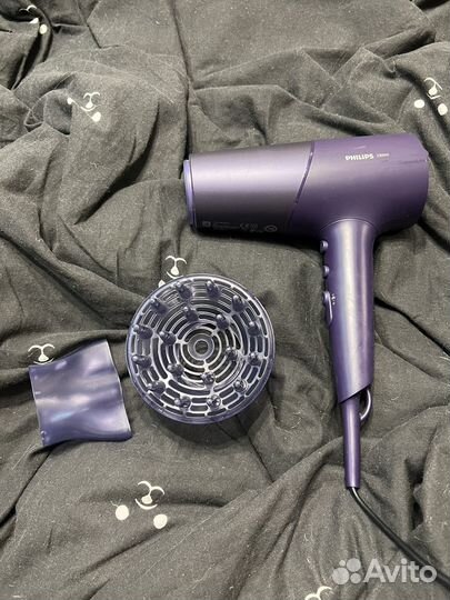 Фен Philips с двумя насадками