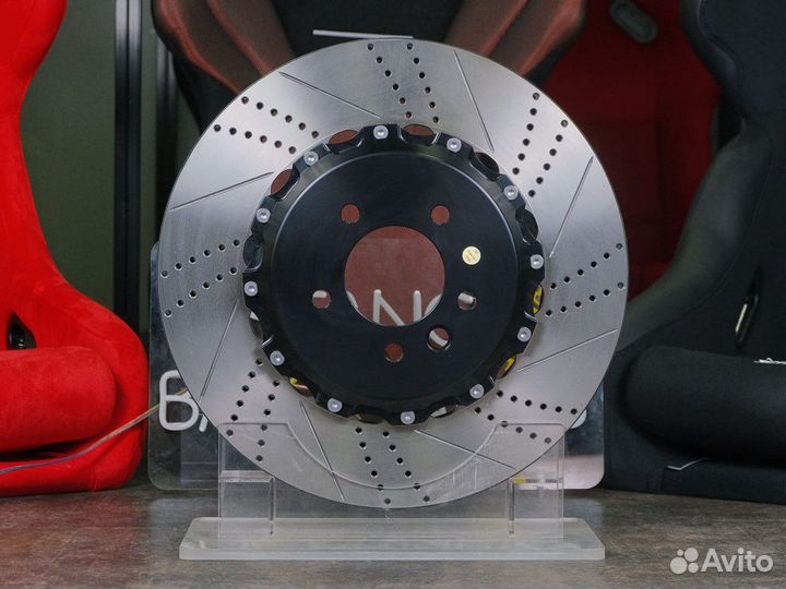 Тюнинг тормозов Mazda 3 MPS Brembo GT4 задних