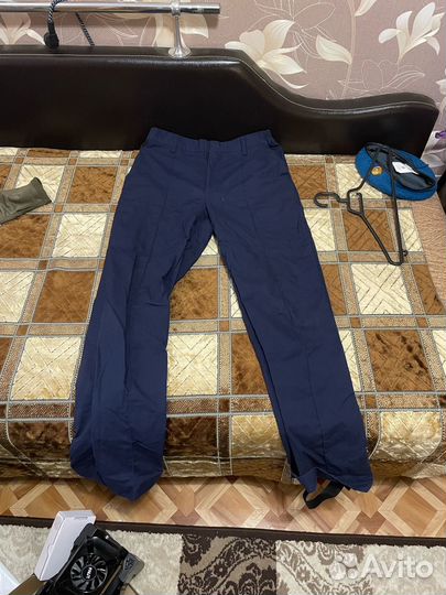 Продам китель и штаны армейские офисные