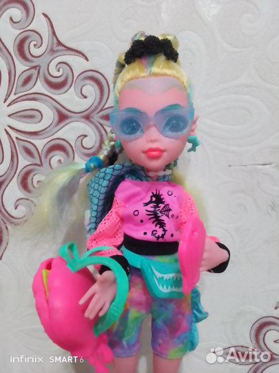 Кукла монстер хай