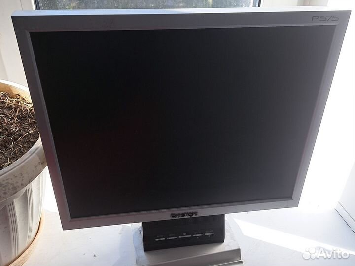 Монитор для компьютера