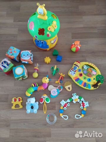 Игрушки для малышей пакетом