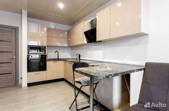 Угловая кухня с мдф фасадами