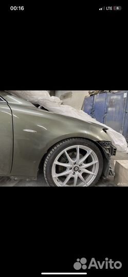 Крылья Lexus is 250