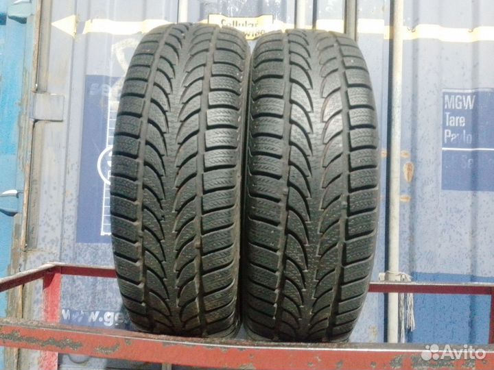 Nokian Tyres WR 205/70 R15