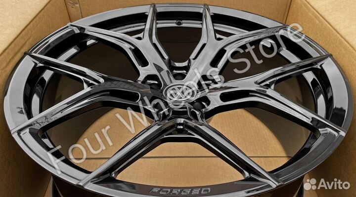 Кованые Диски на Фольксваген Туарег с 2018 г. R21 наличие
