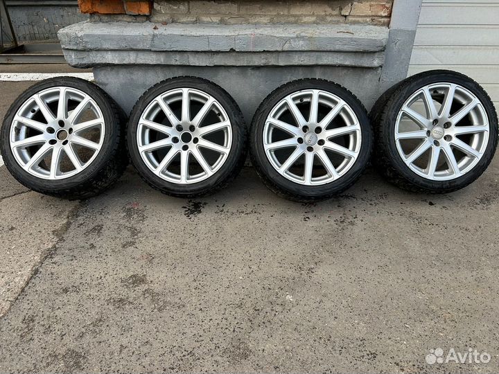 HakkapeliittaR2 245/40R18+ диски 8J0601025D