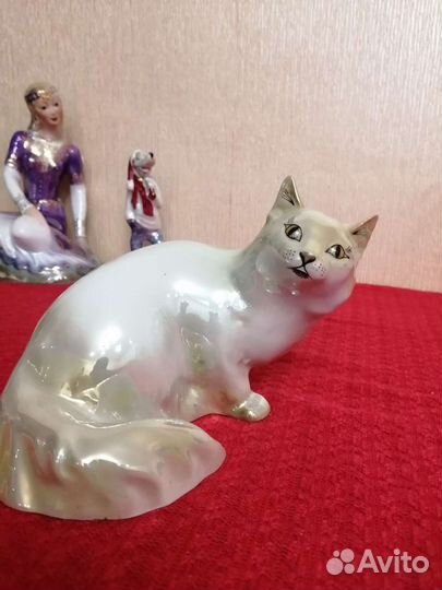 Фарфоровая статуэтка СССР кошка Башкирский фарфор