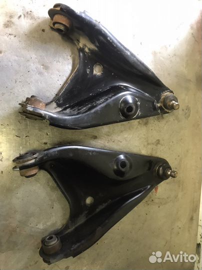 Рычаг передний Renault Logan Sandero Largus