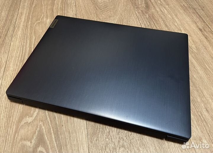 Lenovo IdeaPad 3/I3-10110U/8GB RAM/256GB