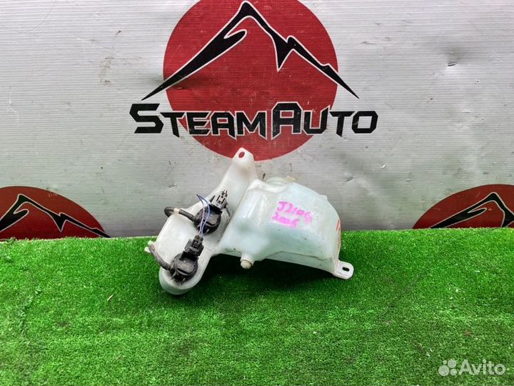 Бачок стеклоомывателя Toyota Rush J200E
