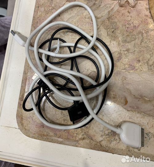 iPad 2 64gb в оригинальном чехле gucci