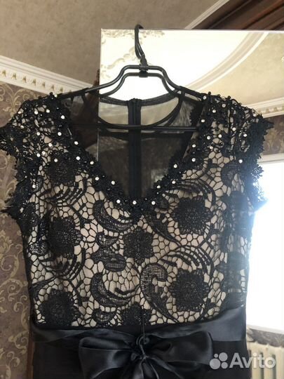 Вечернее платье