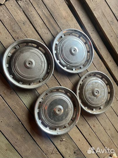 Колпаки газ 3102